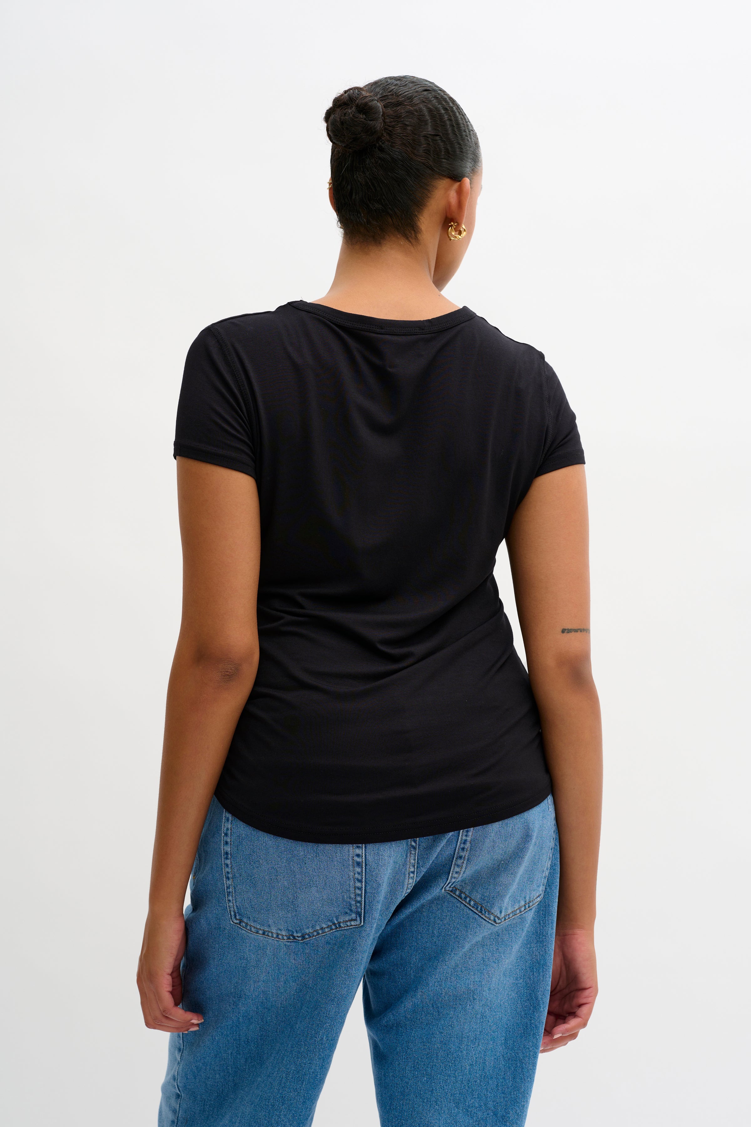 16 The Modal T-shirt