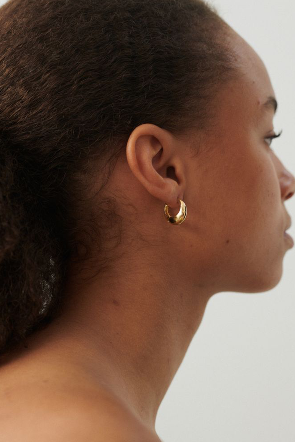 Mini Globe Huggies Øreringe