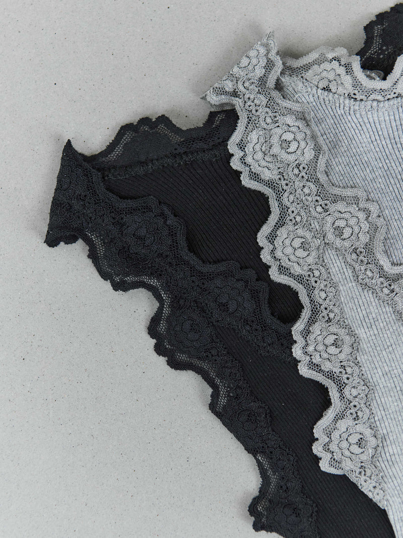 Silk Top w. Lace