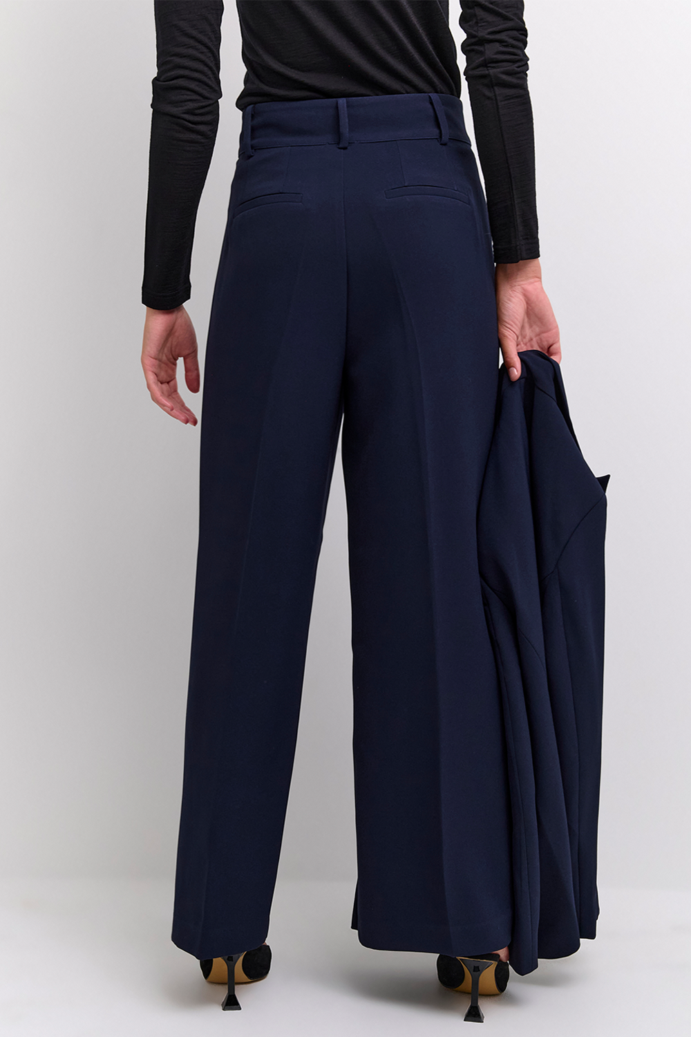 28 The Tailored Bukser