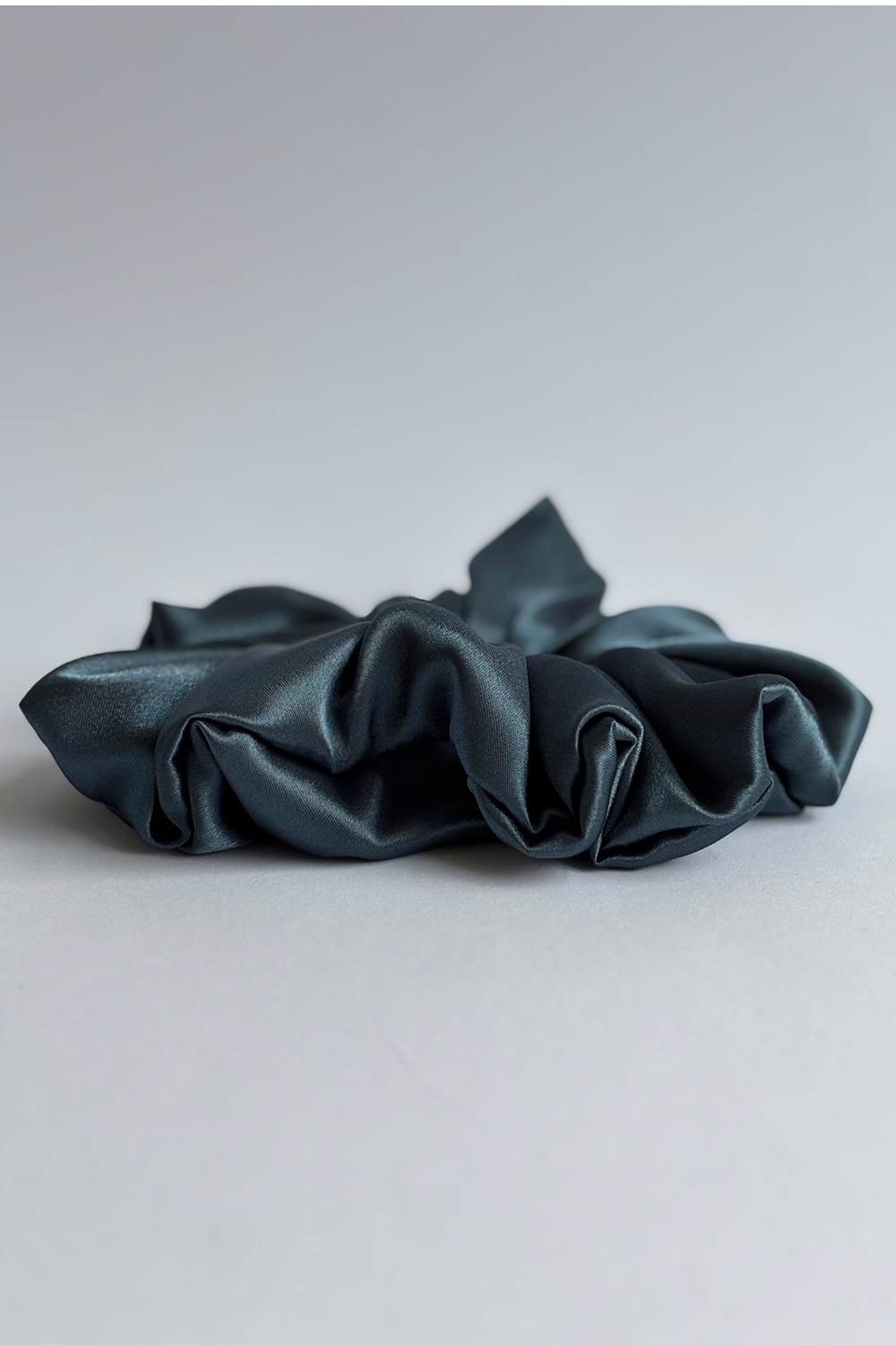 Maude Medium Scrunchie