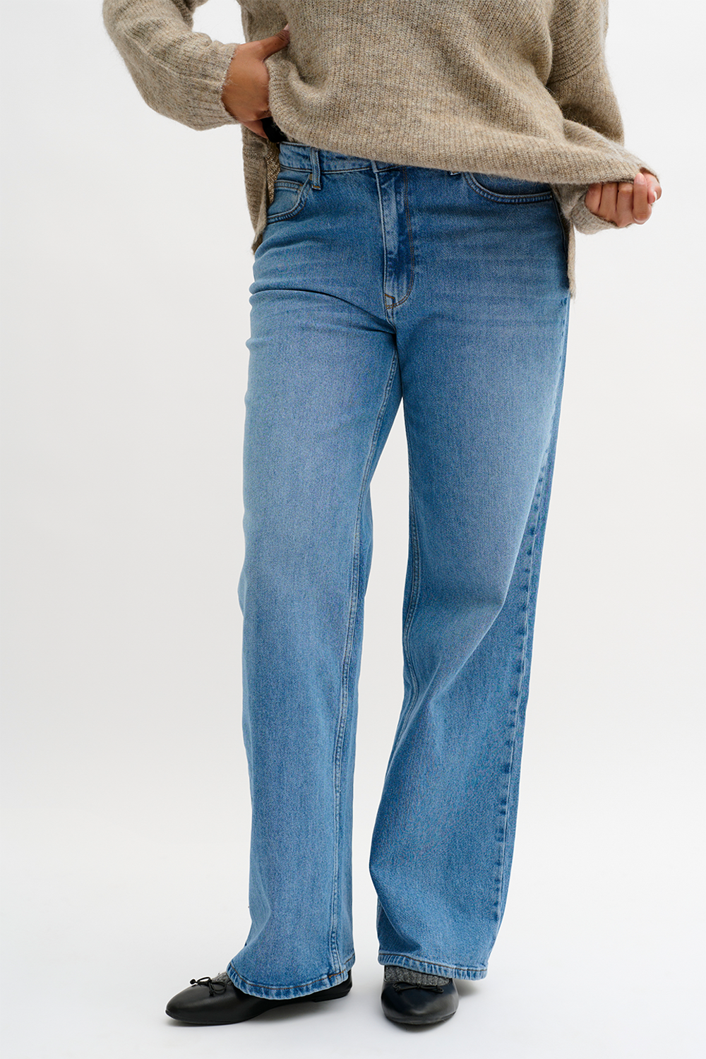 05 THE LOUIS HIGH WIDE Jeans