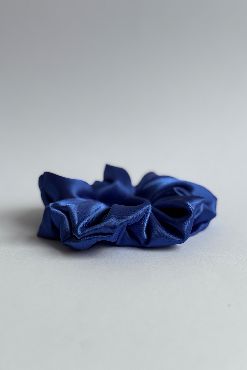 Gerda Medium Scrunchie