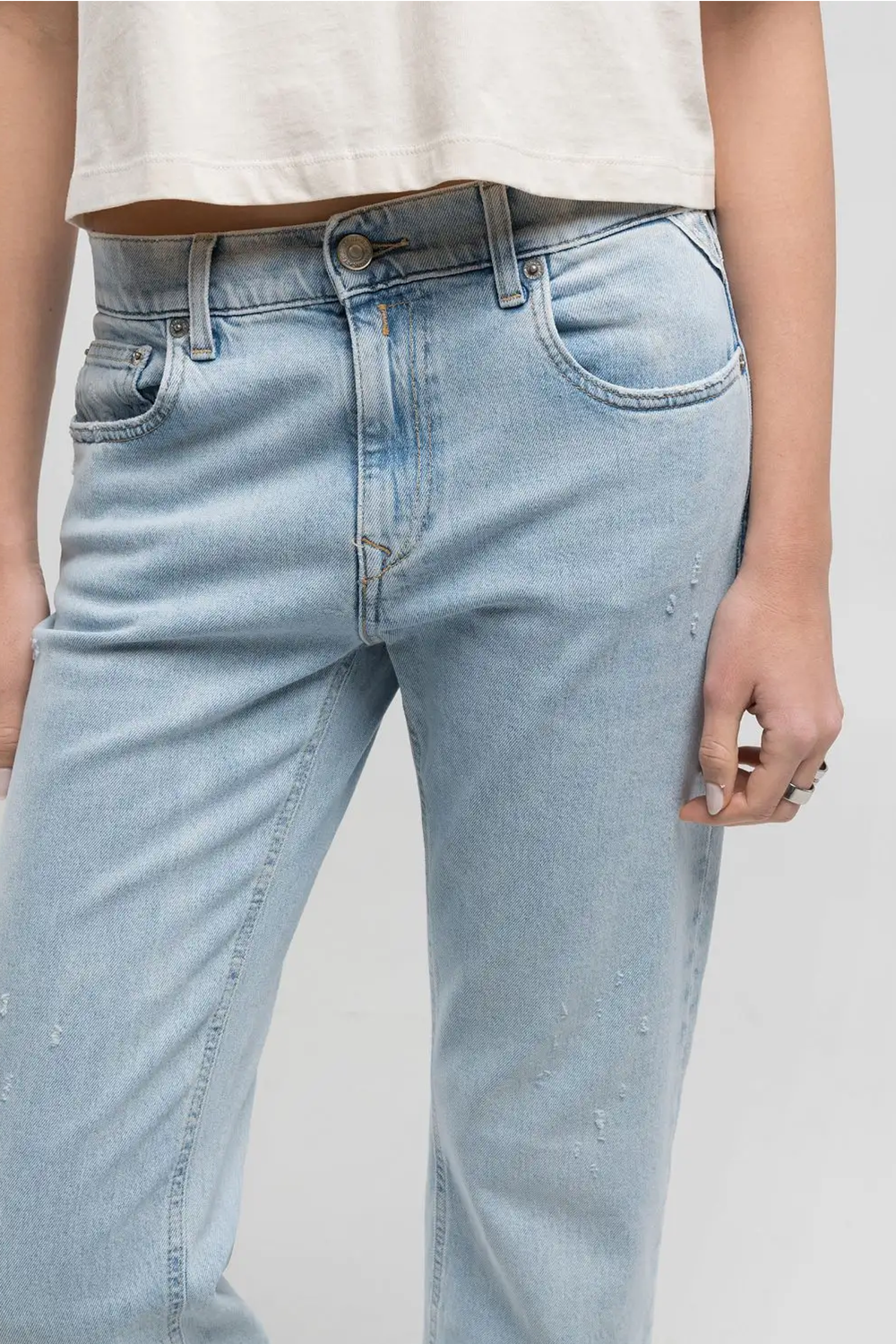 Akeme Straight-Fit Jeans