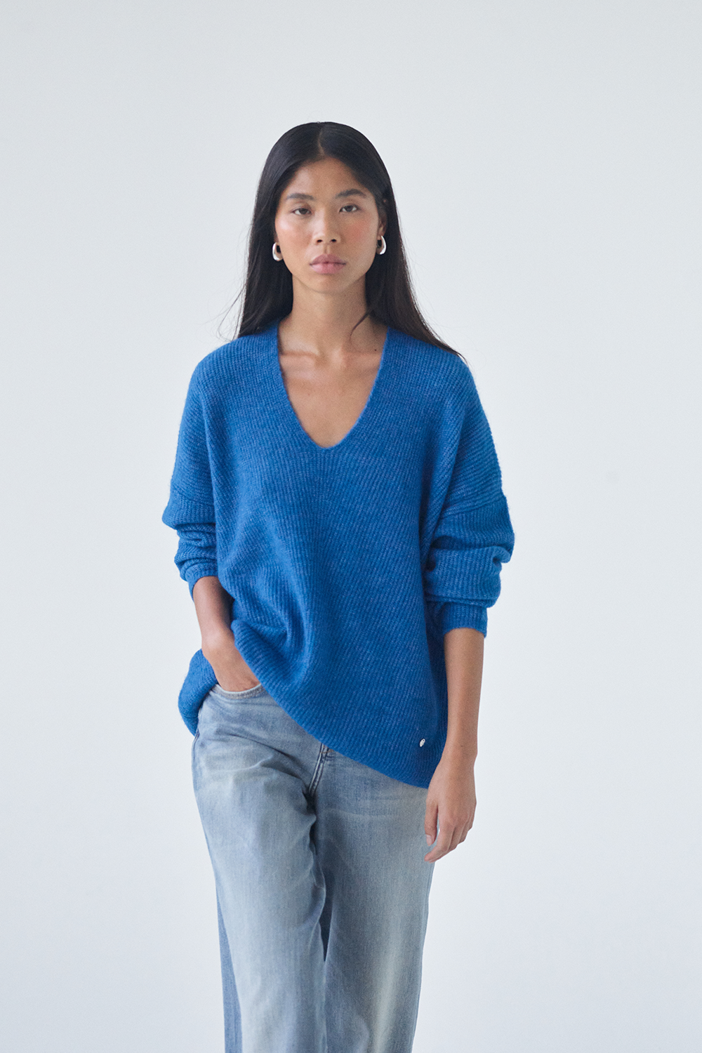 MMThora V-Neck Striktrøje