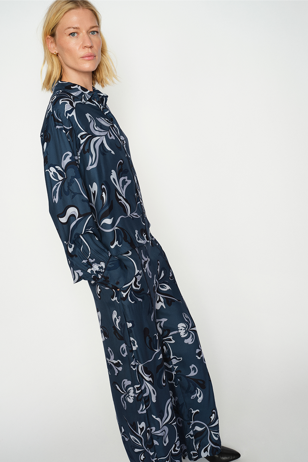 MMAbina Serve Skjorte