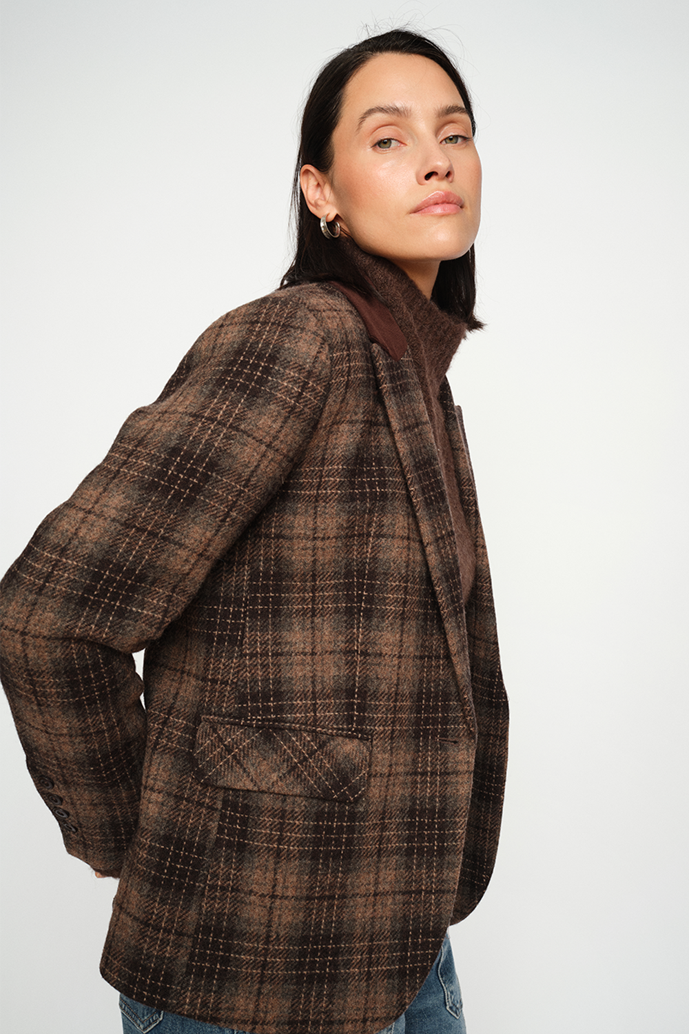 MMElivia Chez Blazer