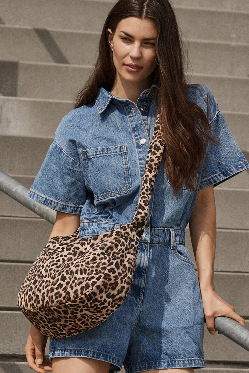 GroundMBG Crossbody Taske