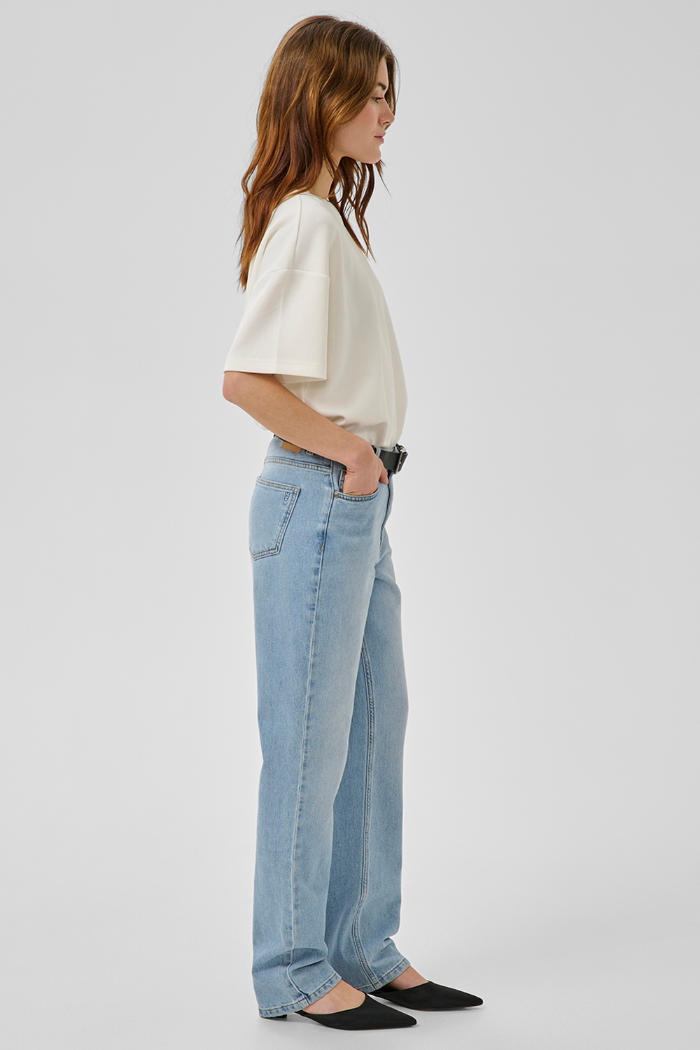 07 THE ISA 139 Jeans