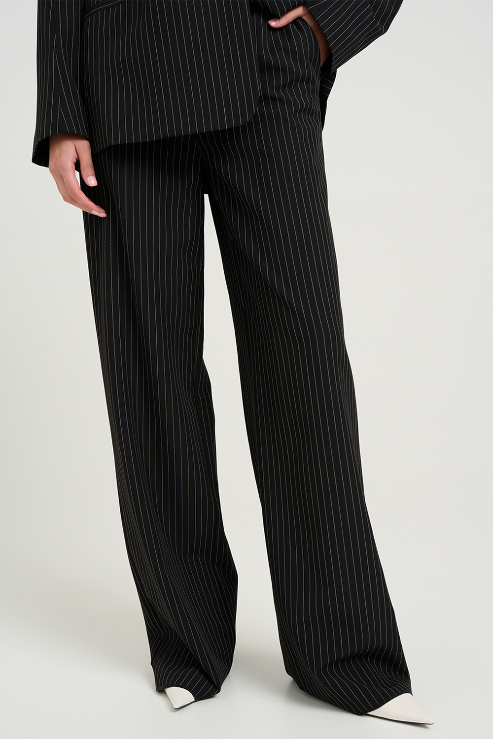 JoelleGZ Pinstripe MW Bukser