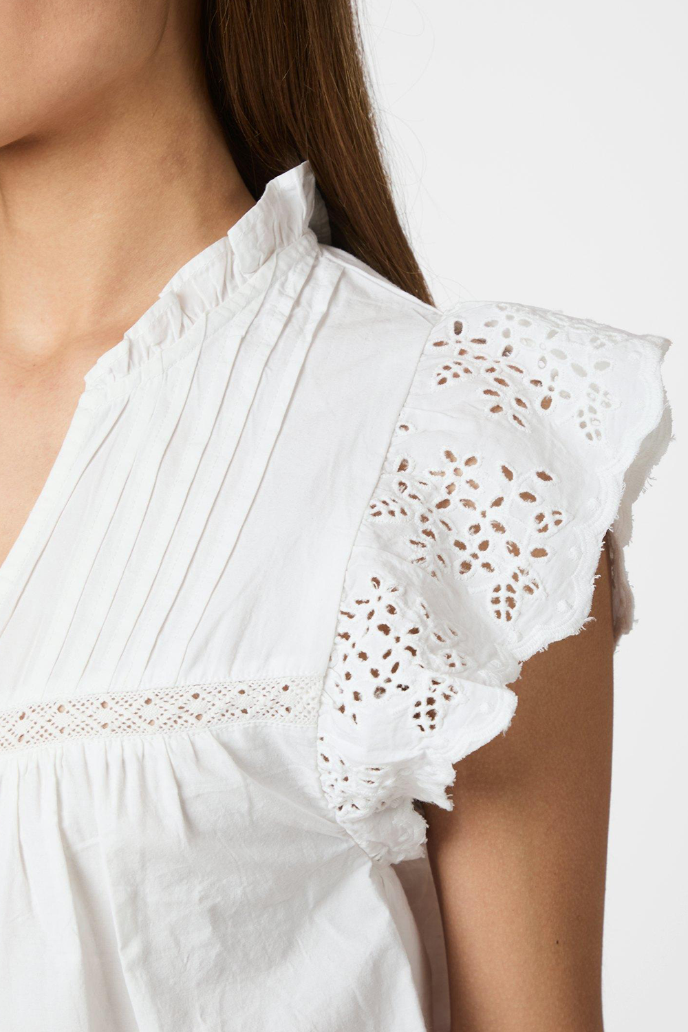Kyoti Embroidery Top