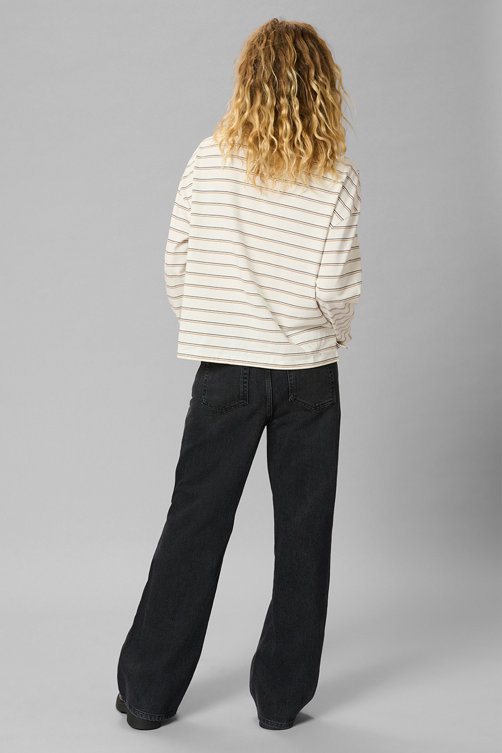 35 THE LOUIS HIGH WIDE Jeans