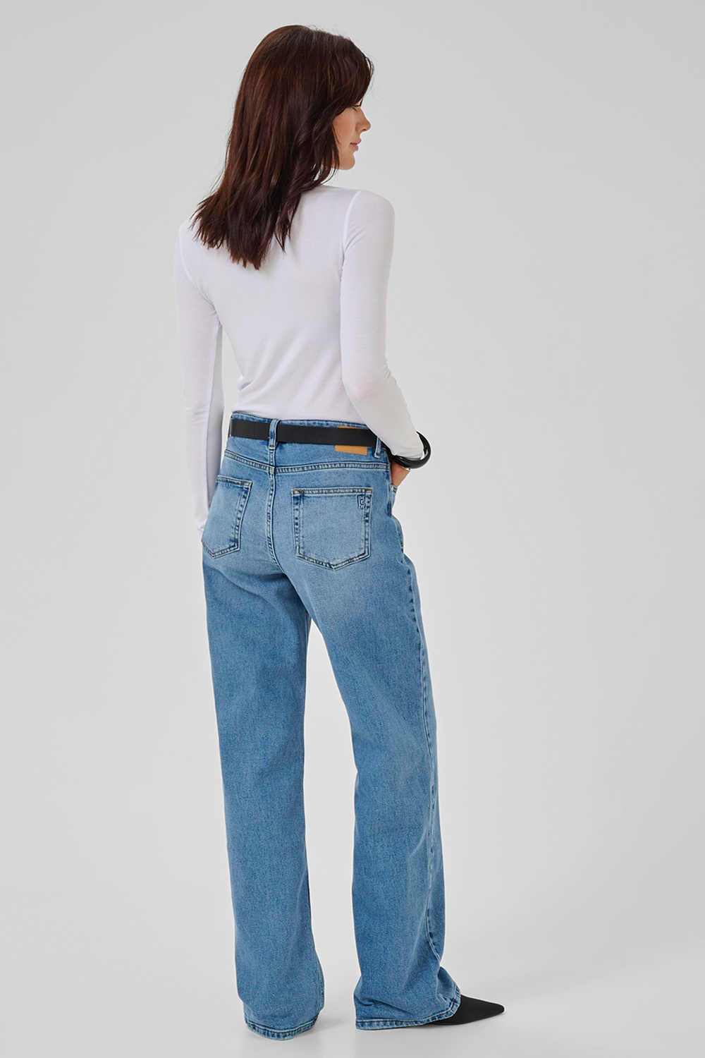 18 The Modal Bluse