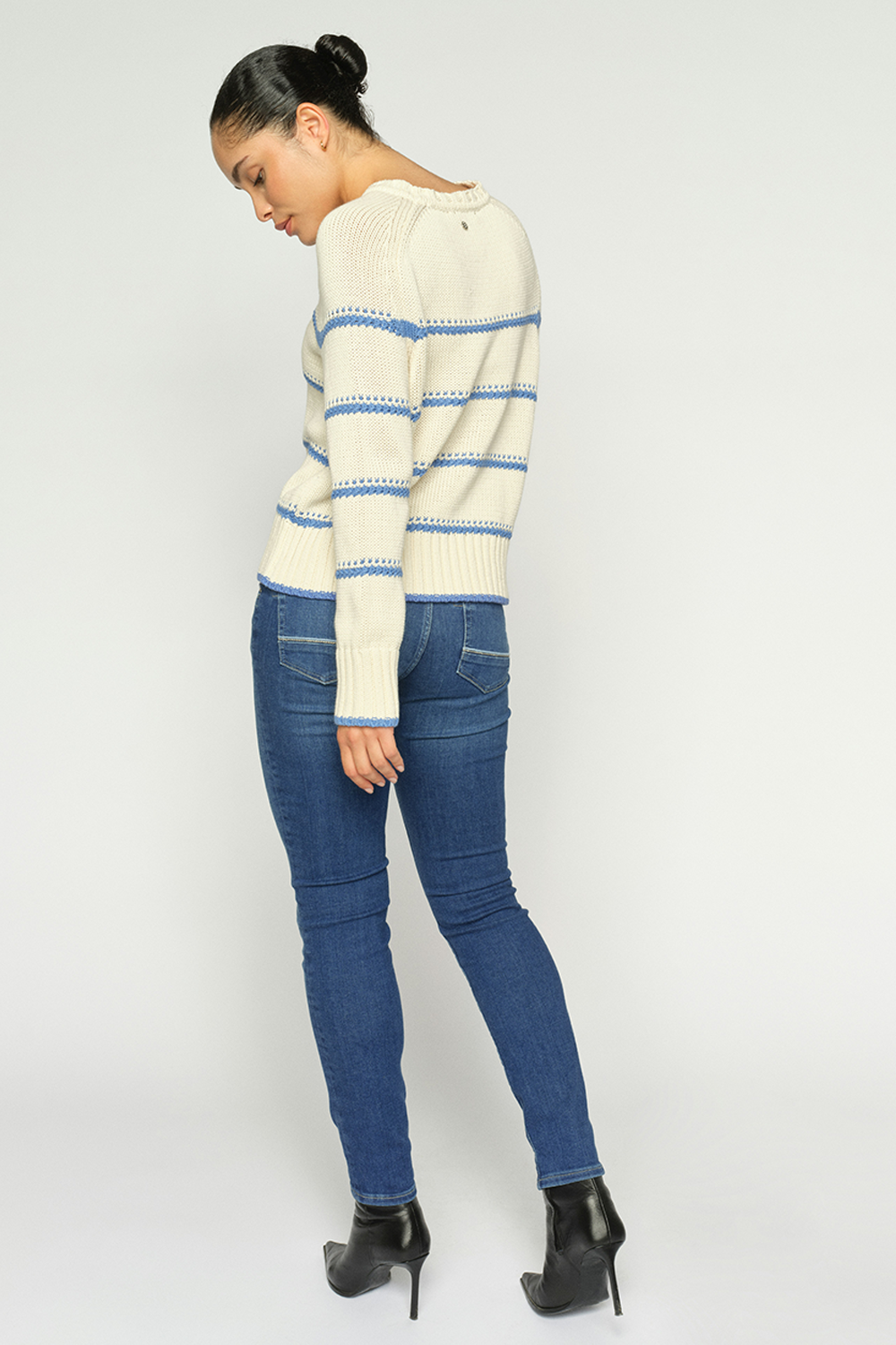 MMNaomi Jenny Jeans