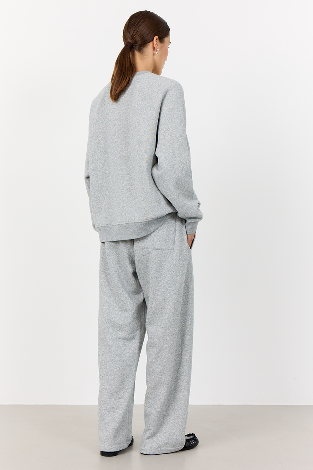 LR-NUKA 11 Sweatshirt