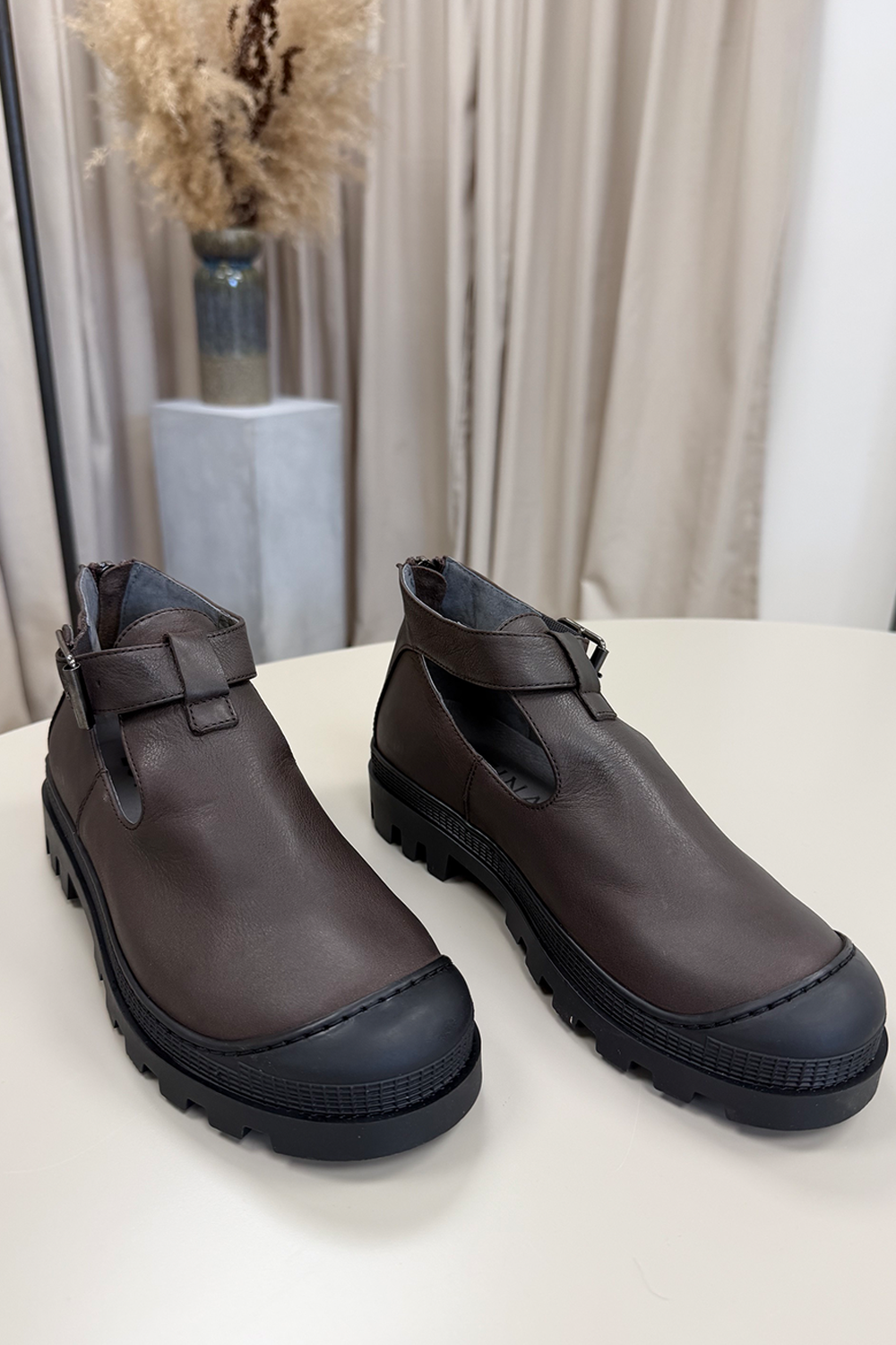 Open Shoes Sko
