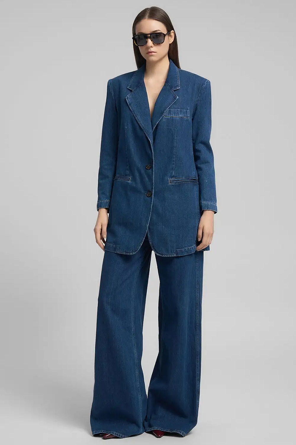 Wide-leg Jeans