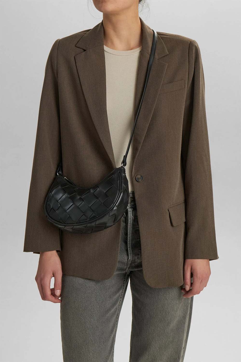 DenelaMBG Crossbody Taske, Woven