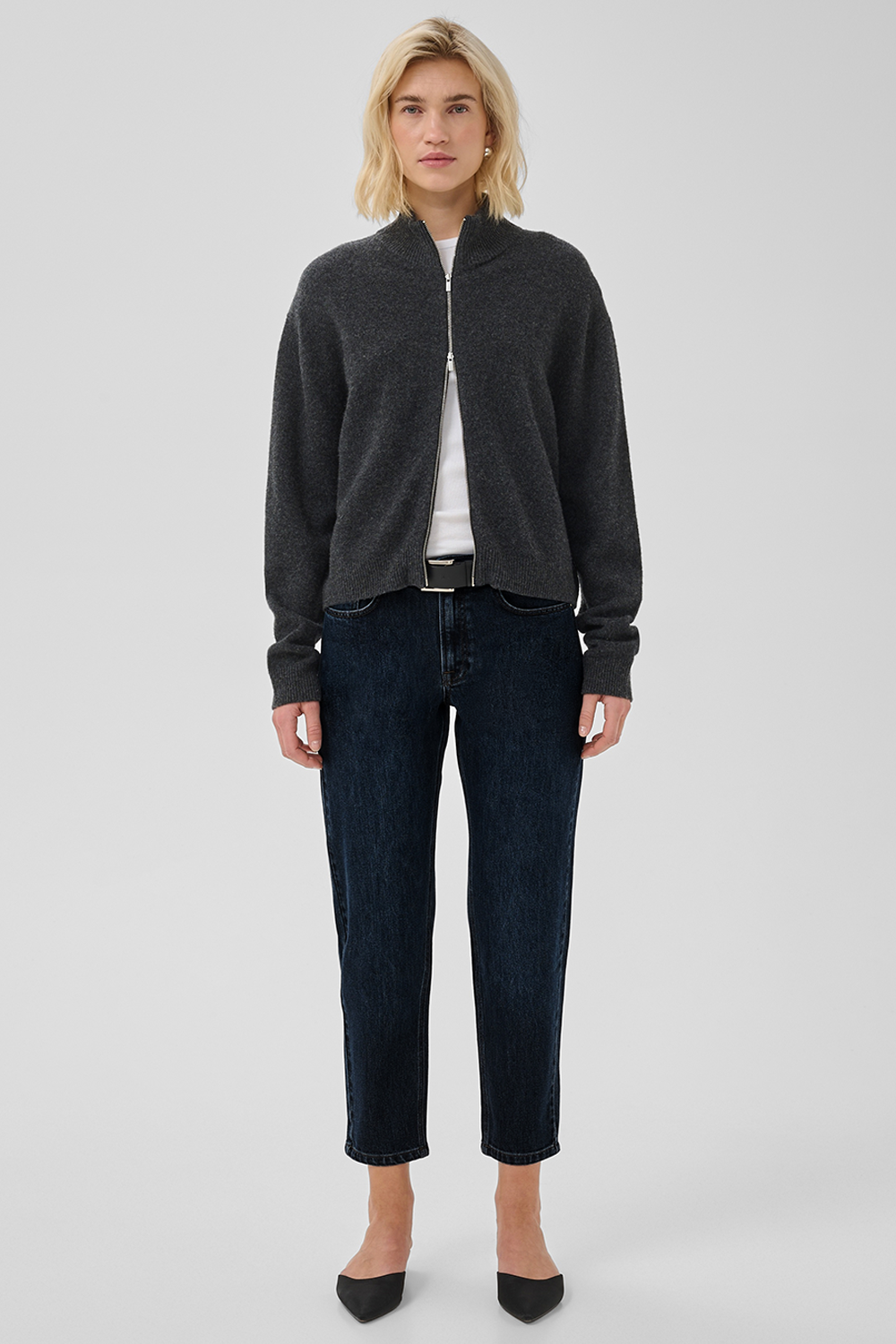 04 The Mommy 139 Jeans