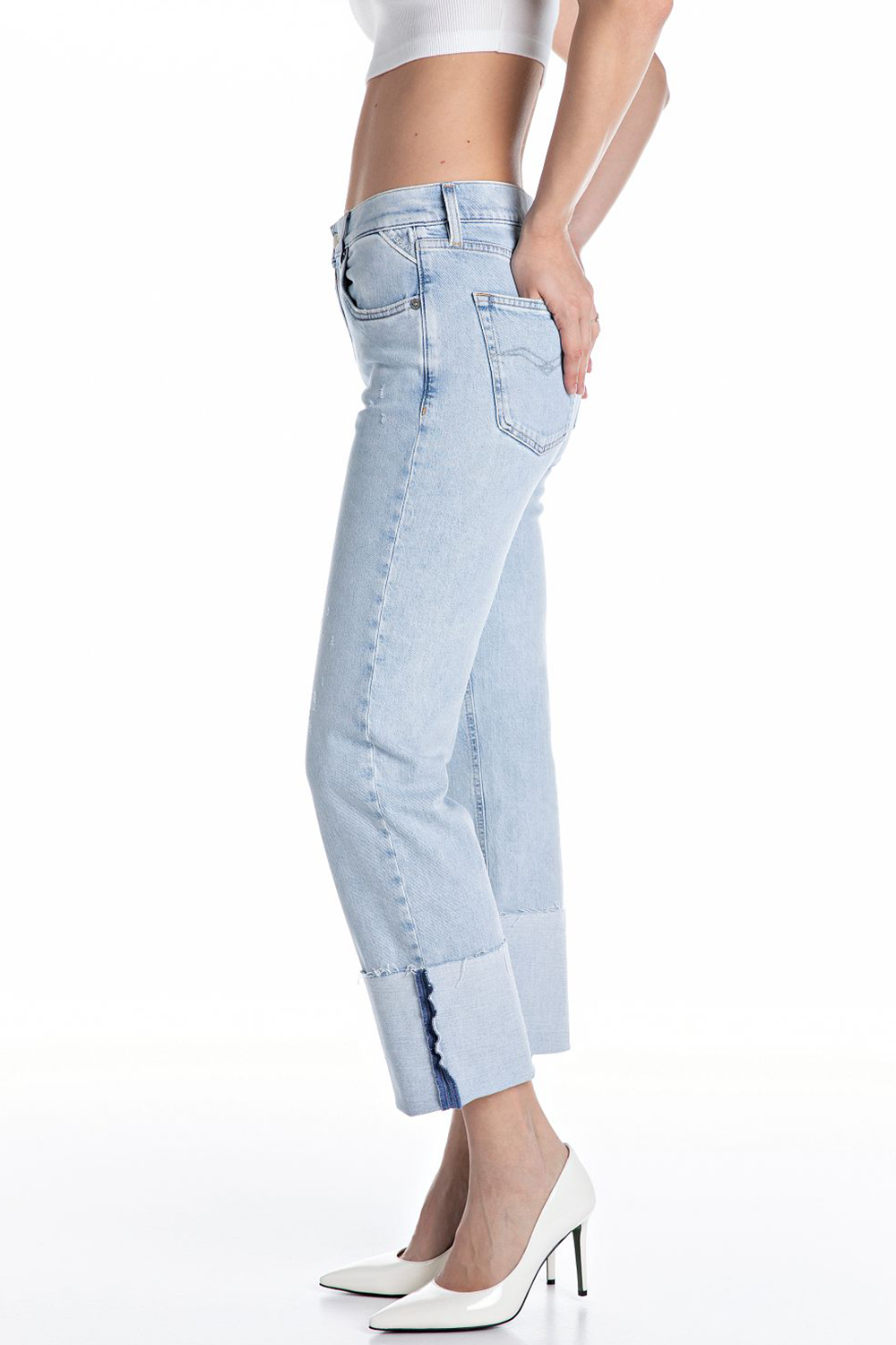 Akeme Straight-Fit Jeans