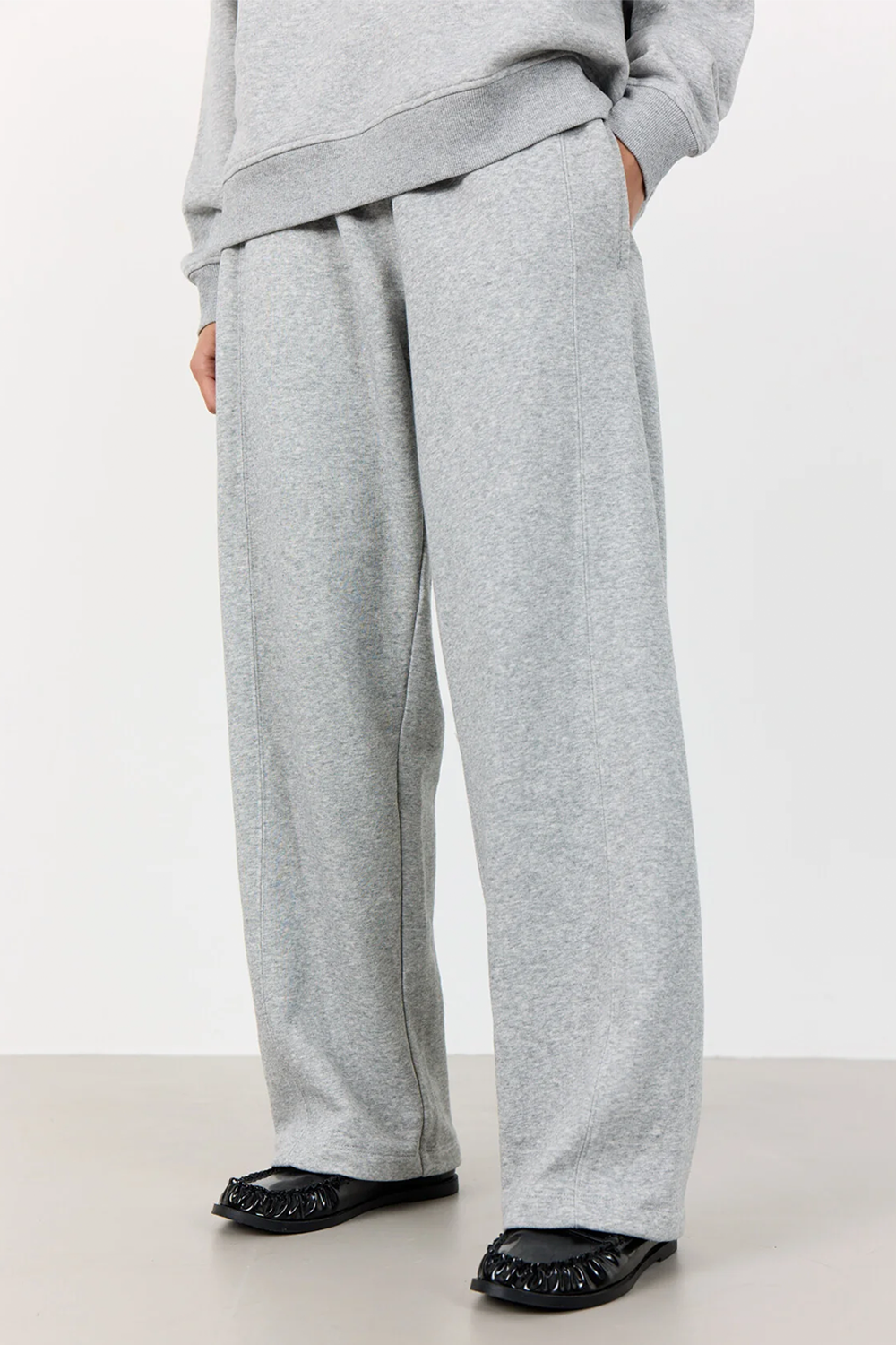 LR-NUKA 15 Sweatpants