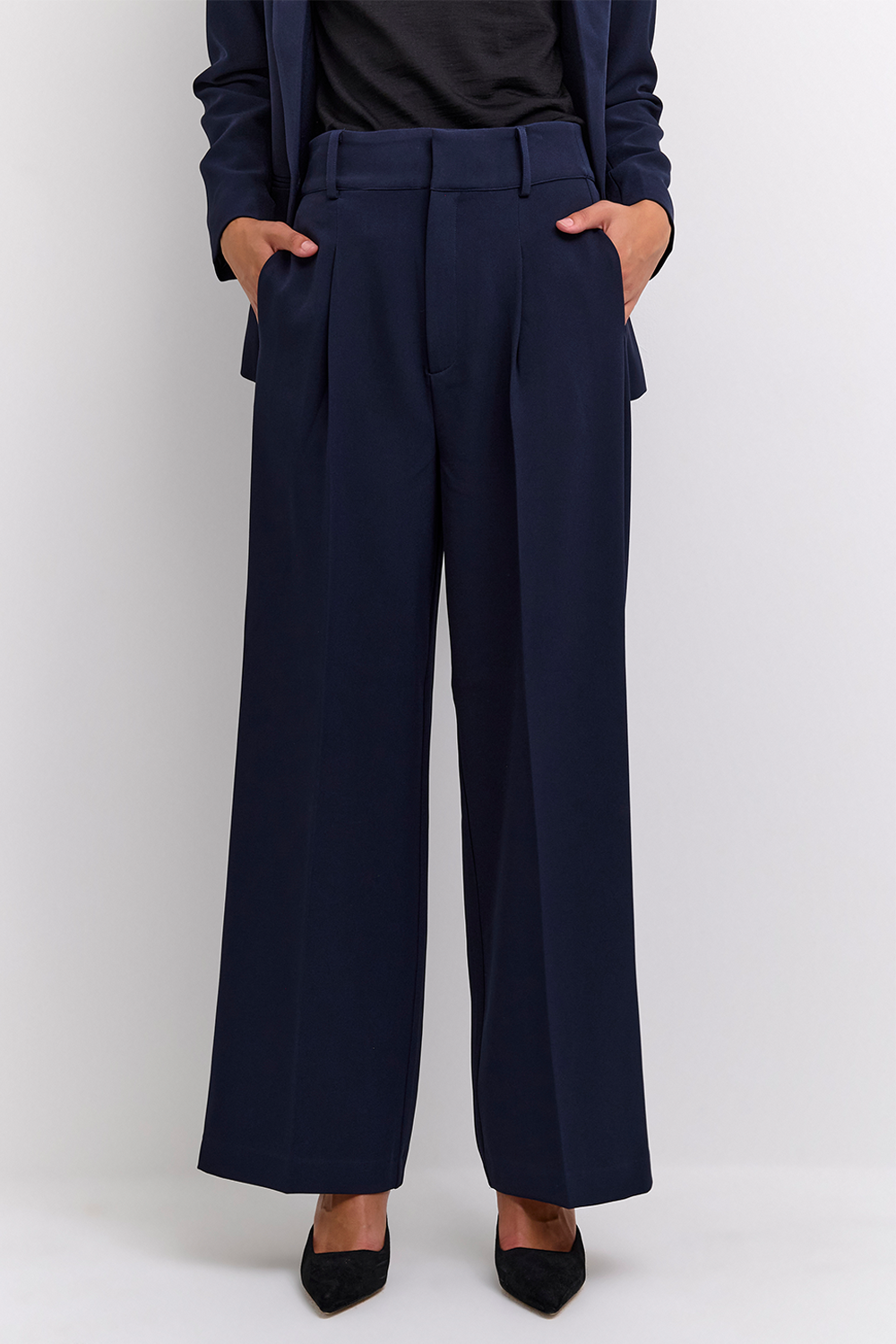 28 The Tailored Bukser
