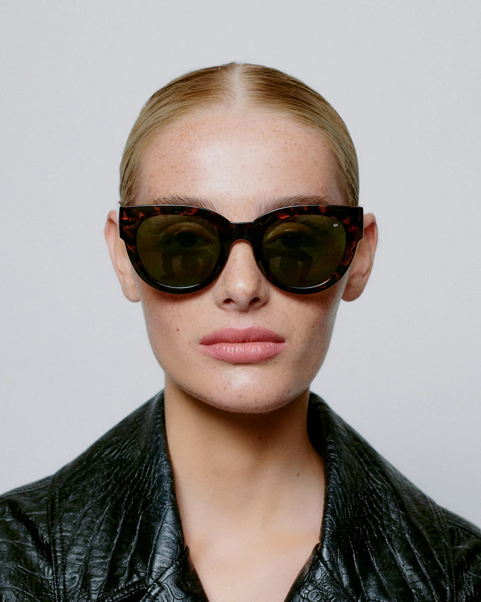 Lilly Solbrille