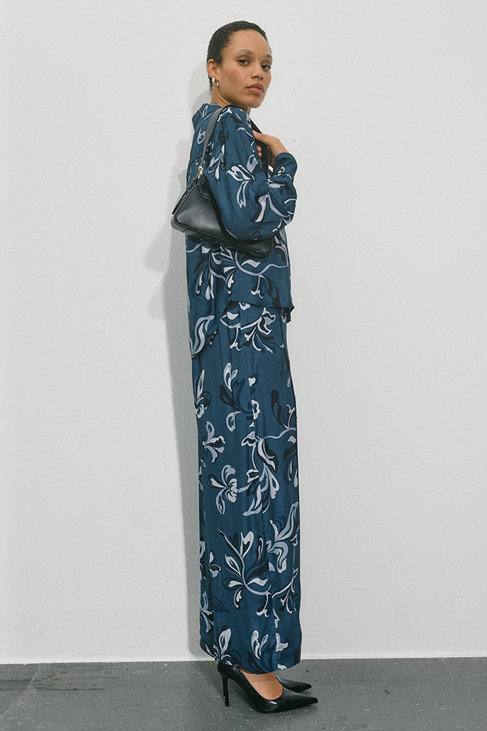 MMAbina Serve Skjorte