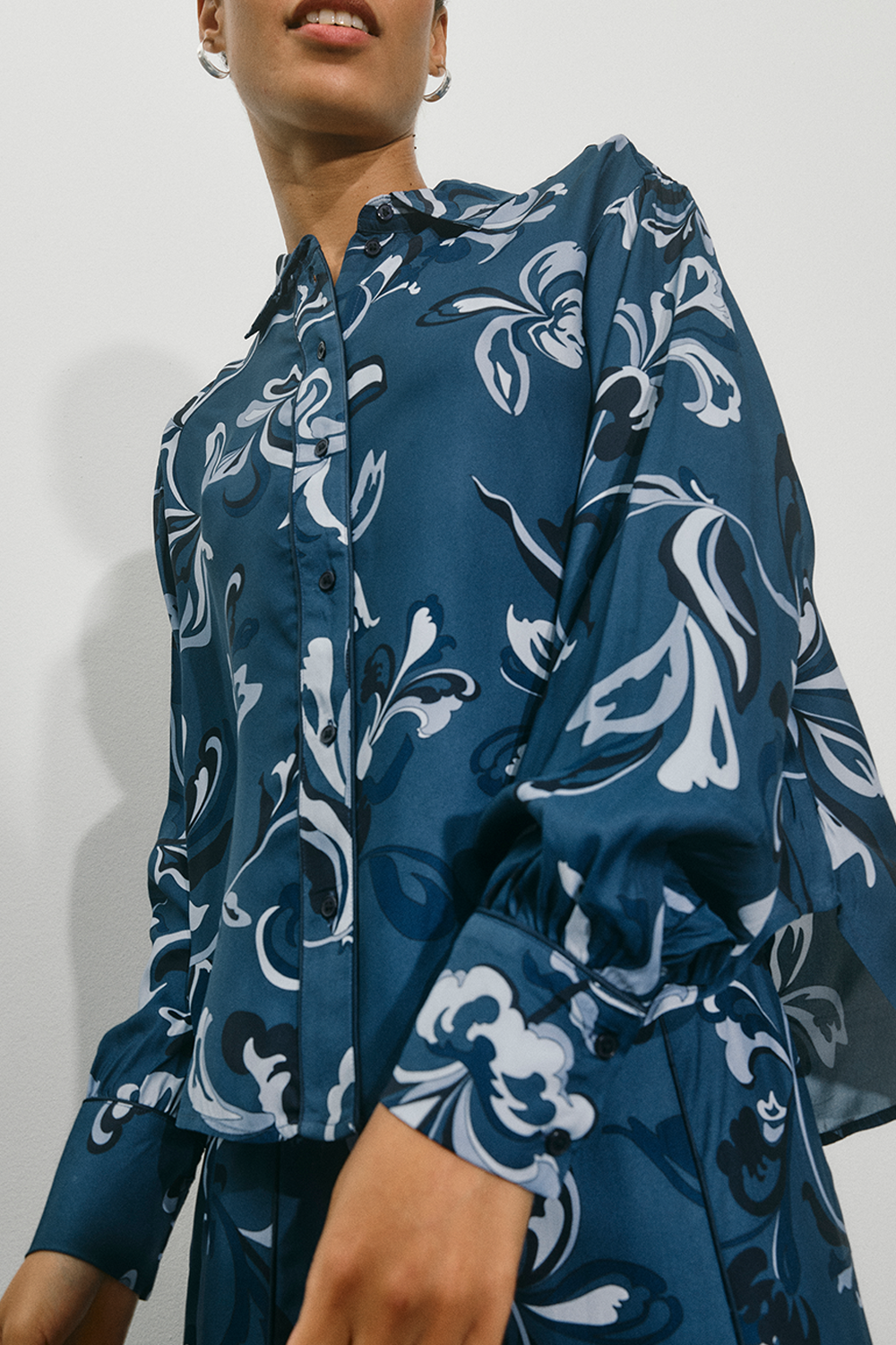 MMAbina Serve Skjorte