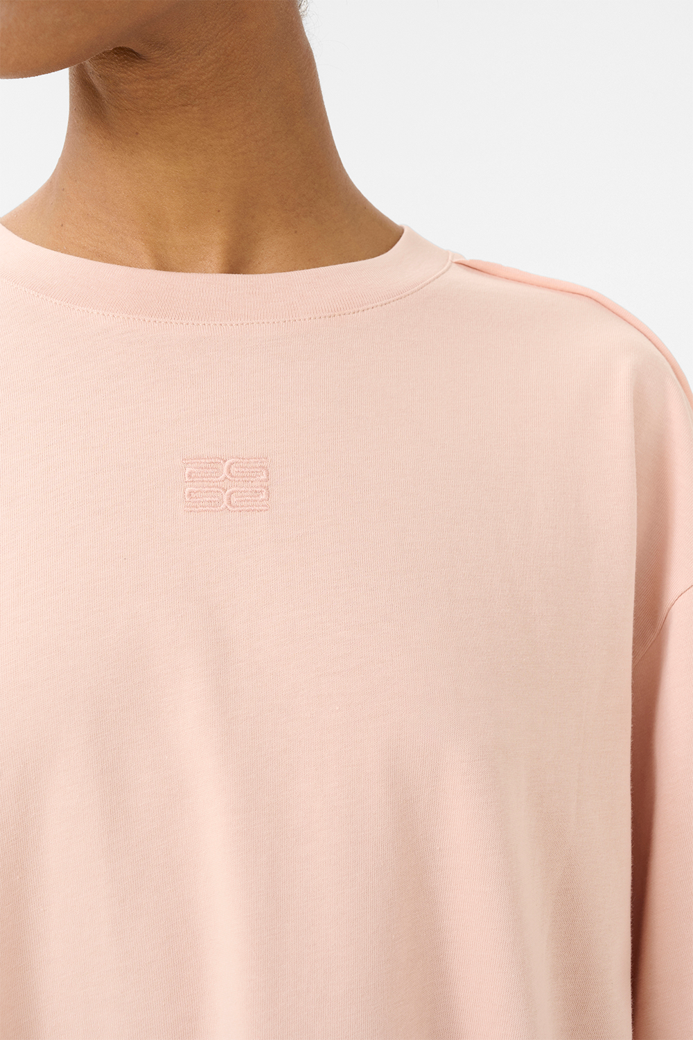 GZanvi T-shirt