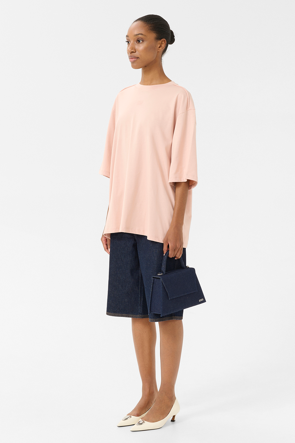 GZanvi T-shirt