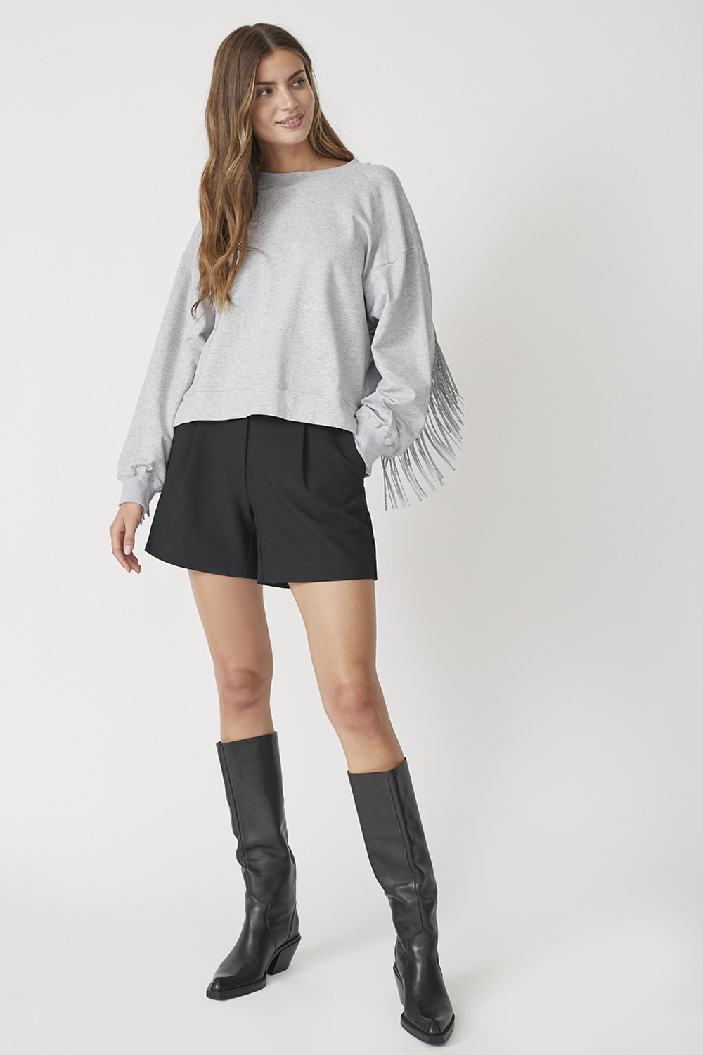 VolaCC Crop Pleat Shorts