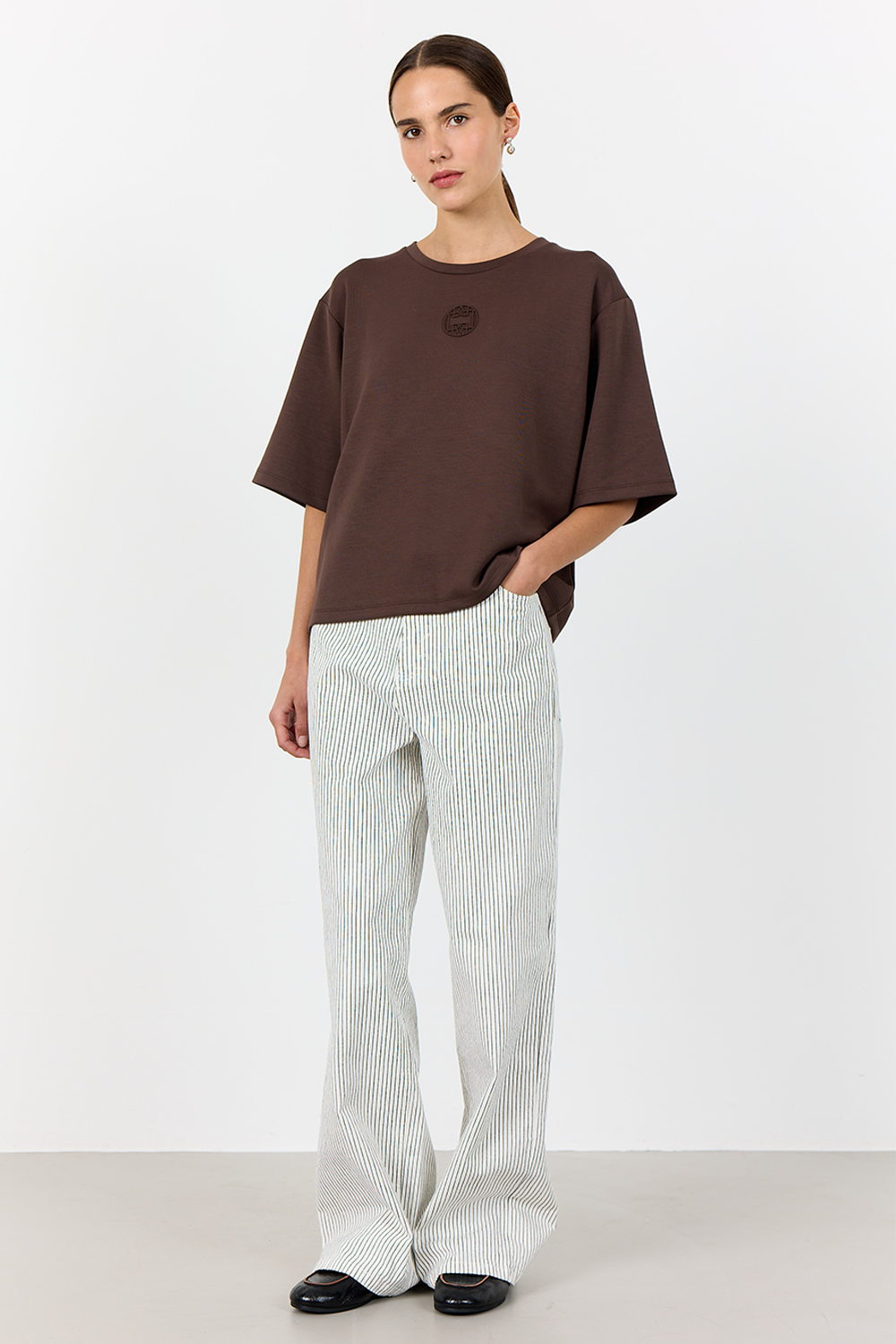 LR-EZRA 11 T-shirt