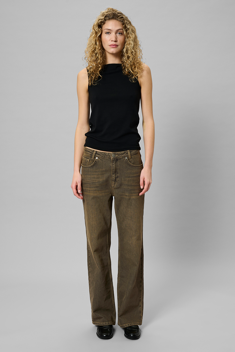 MWLouis 139 High Wide