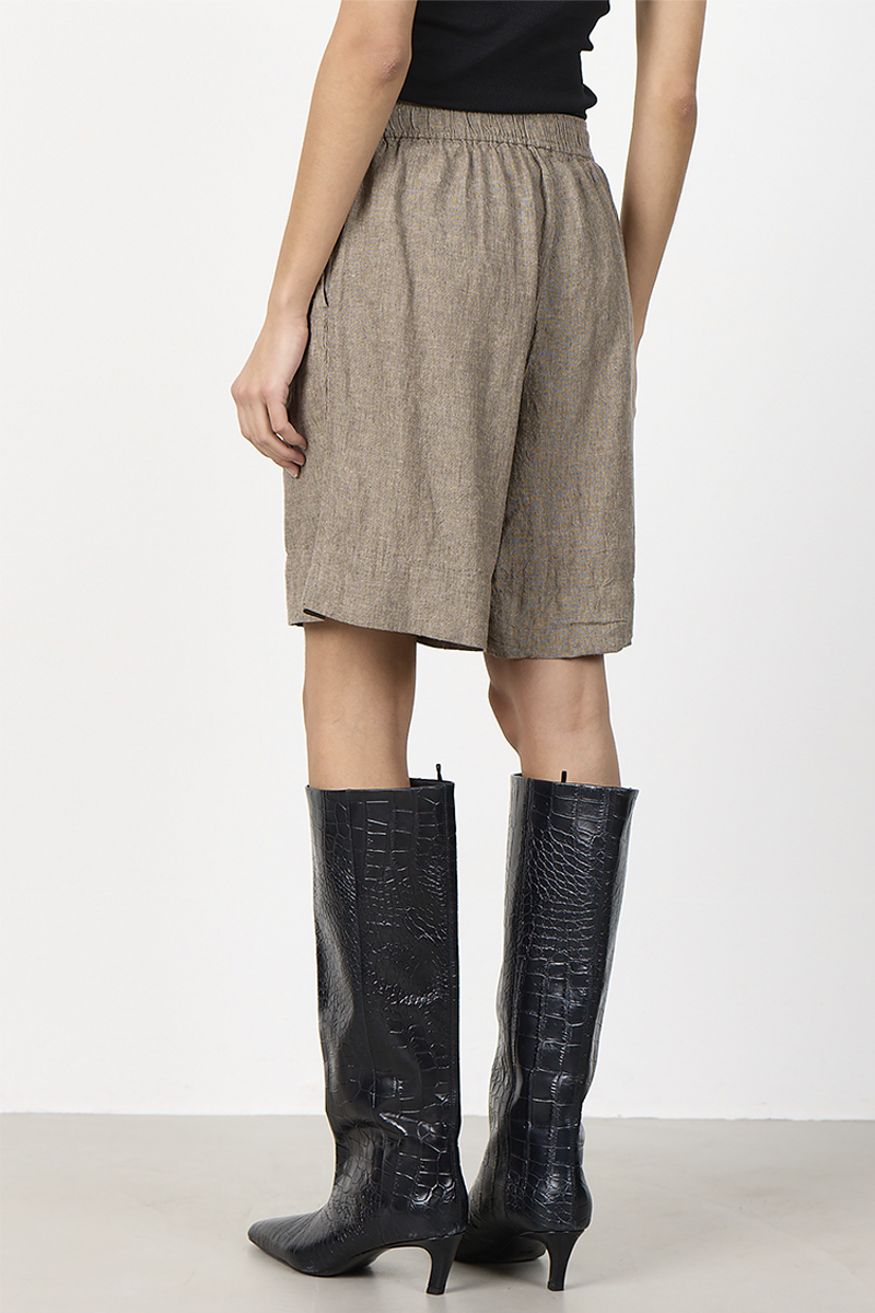 LR-NAJA 29 Shorts