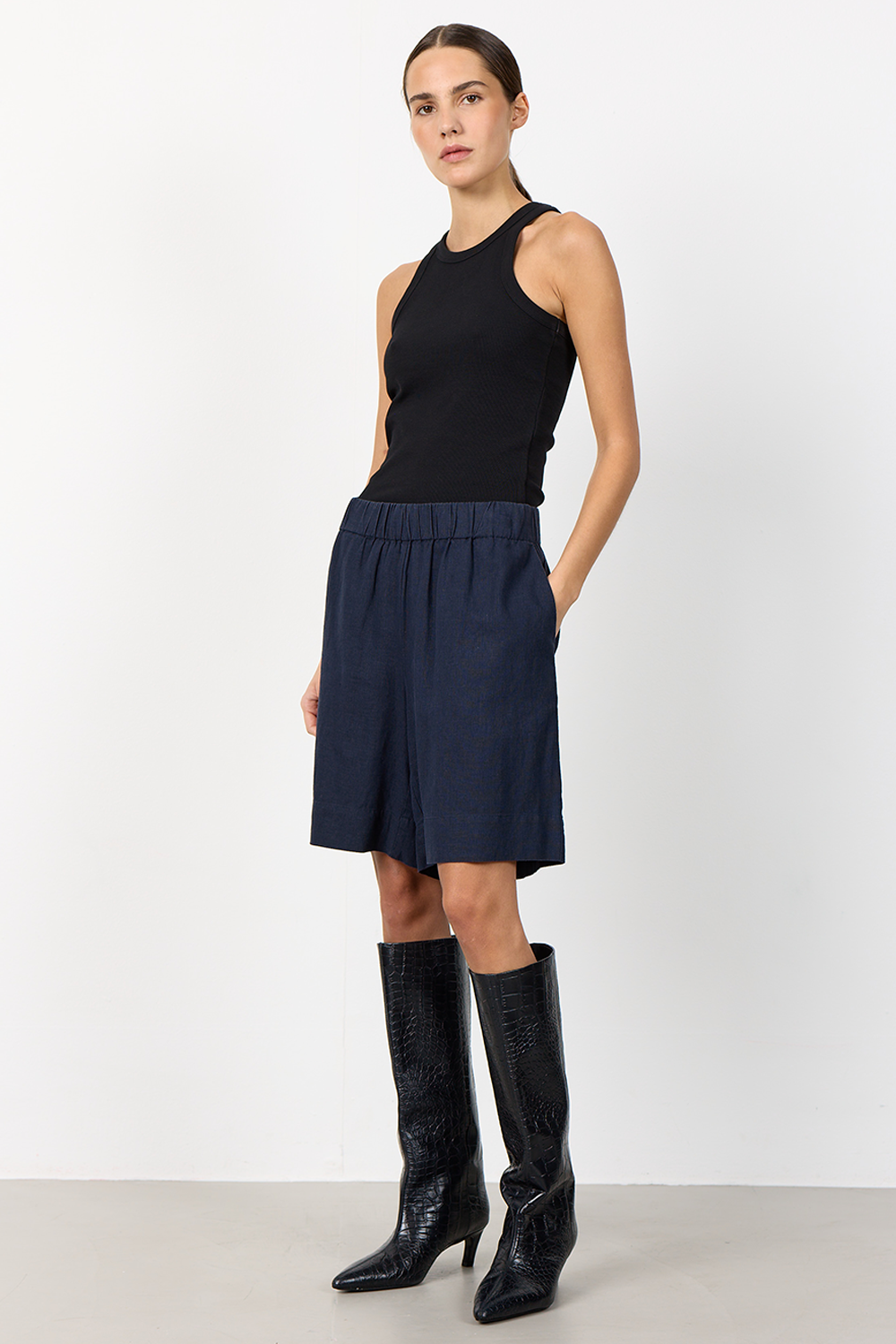 LR-NAJA 29 Shorts