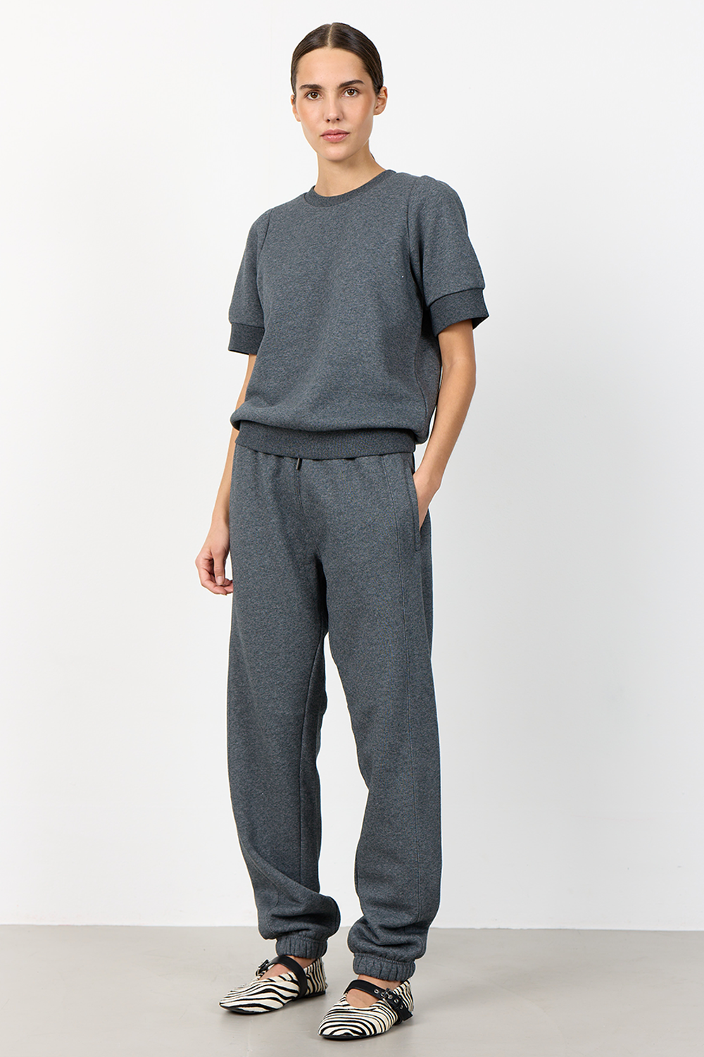 LR-NUKA 8 Sweatpants