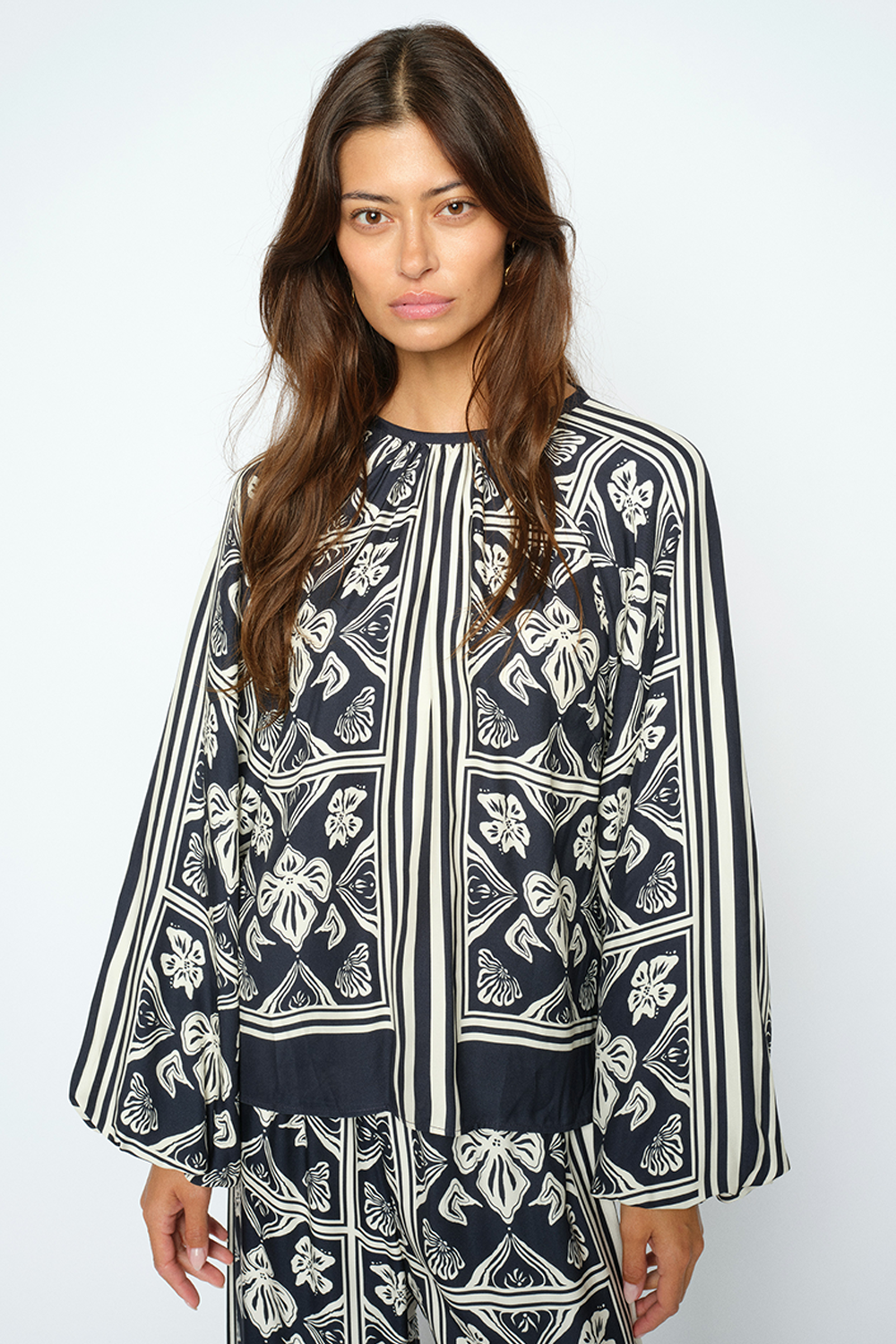 MMMilkey Linocut Bluse