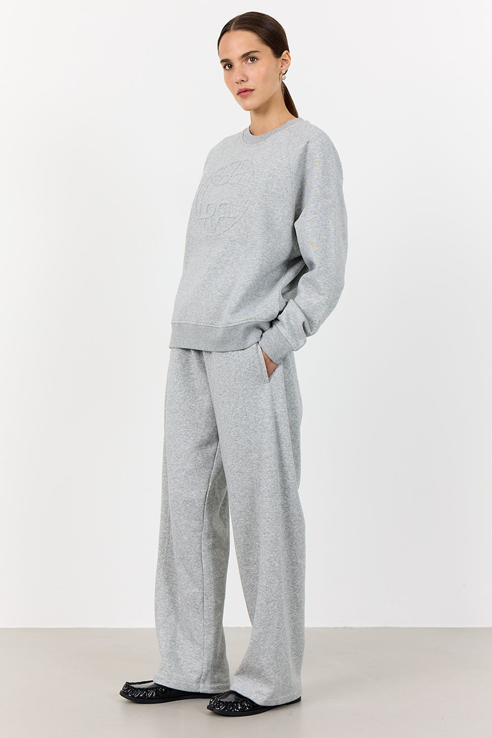 LR-NUKA 11 Sweatshirt