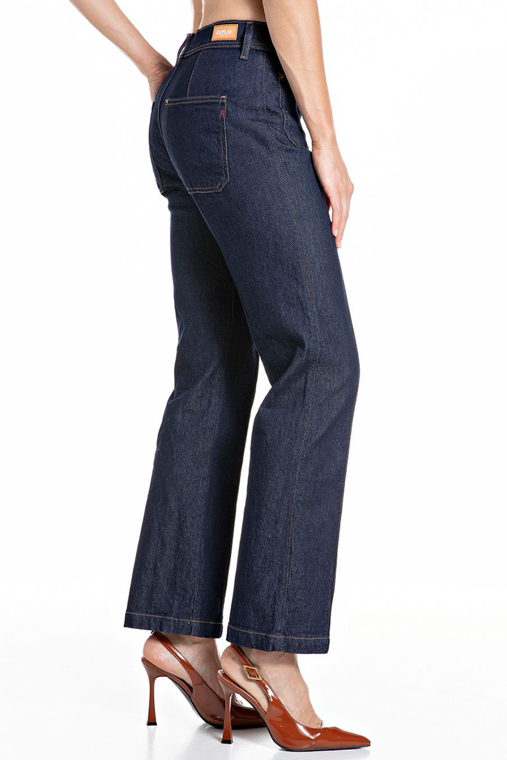 Straight-Fit Jeans