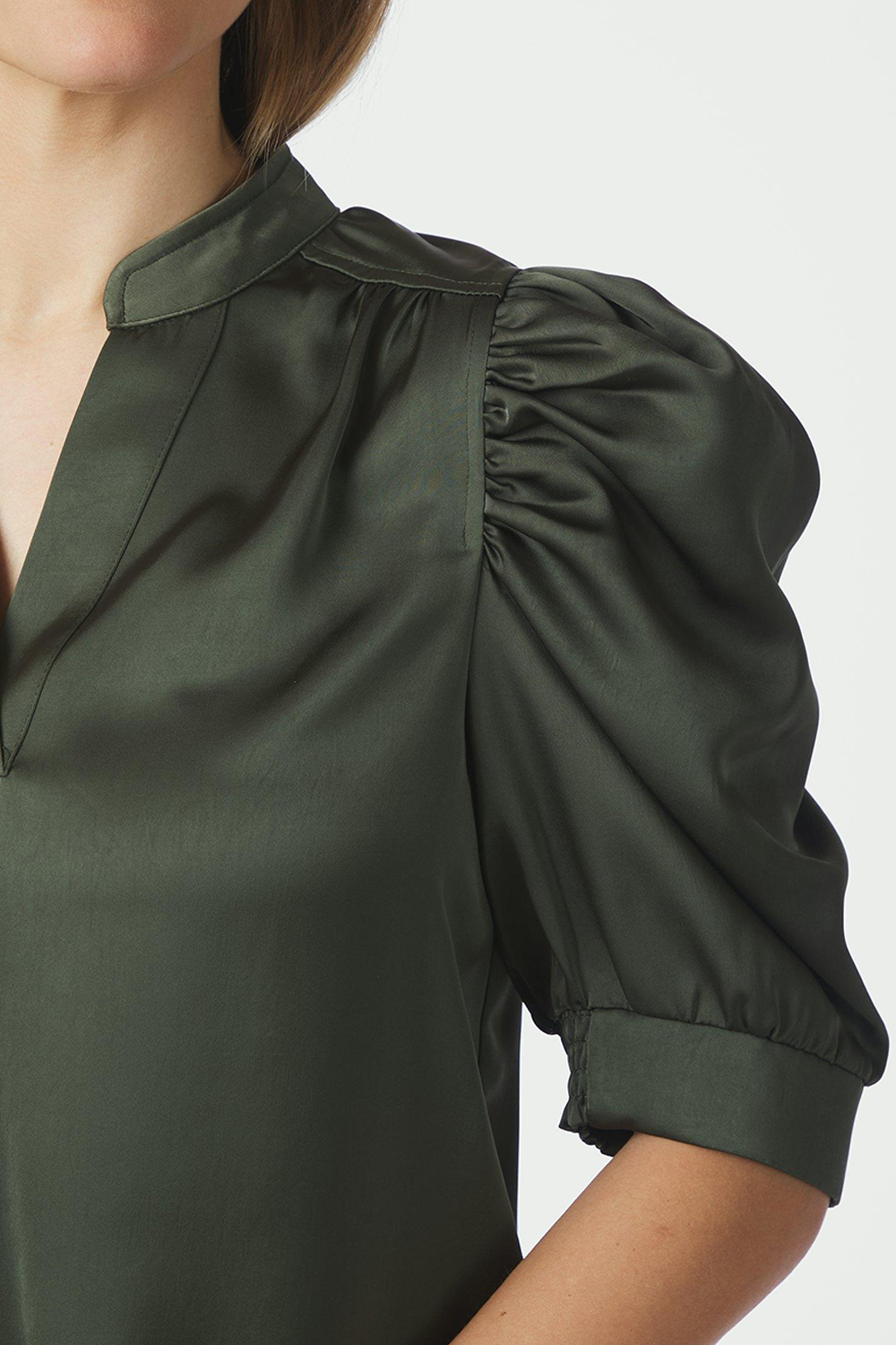 Roella Sateen Bluse
