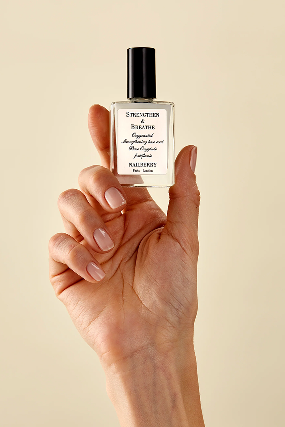 Strenghten & Breathe Base Coat Neglelak