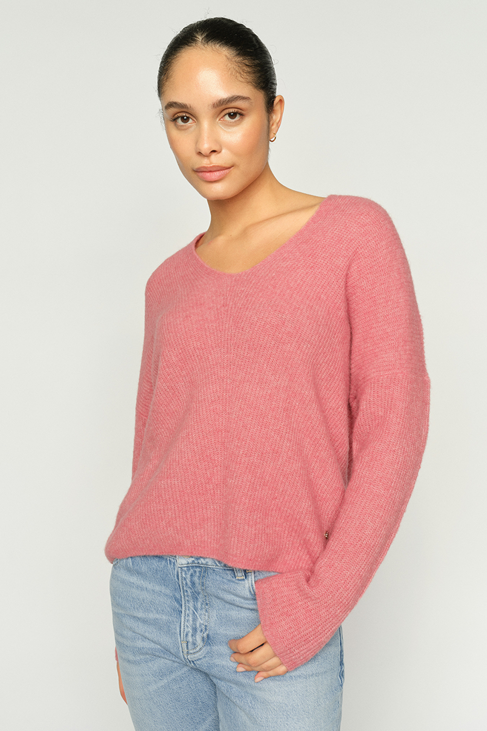 MMThora V-Neck Striktrøje