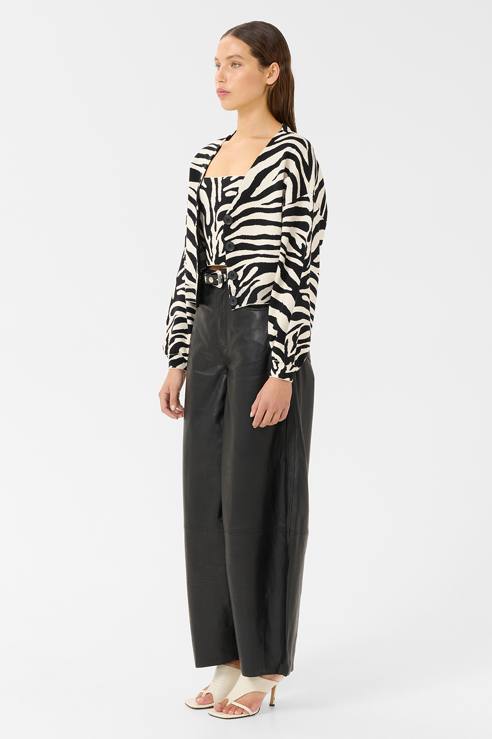 GZzebba Cardigan